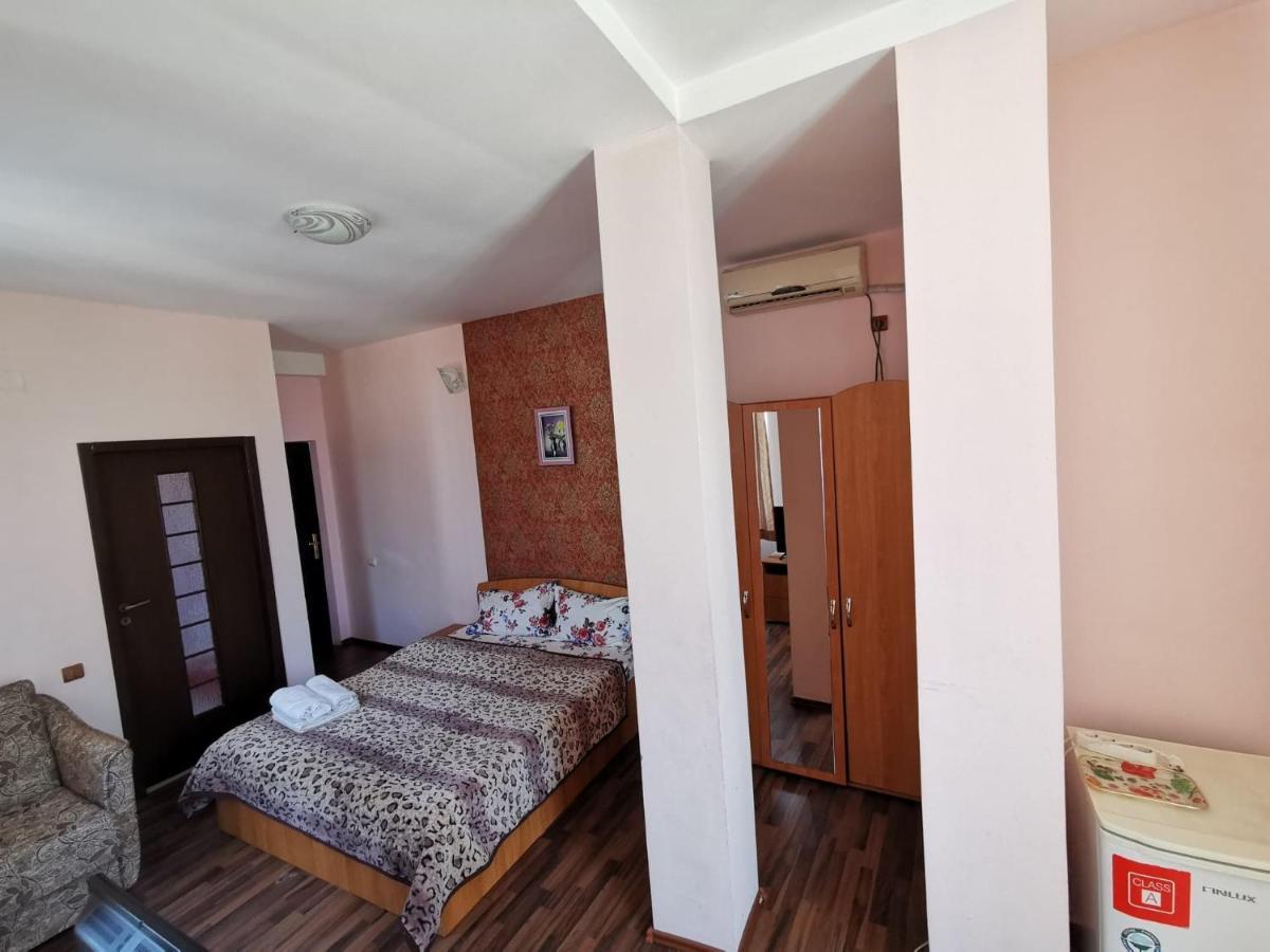 Отель Vila Casa Radu Констанца Экстерьер фото
